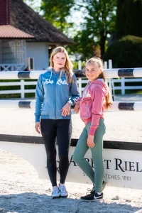 Bluza_The_Art_Of_Letting_Go (2).webp