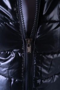 Kamizelka_Shape_Black_and_Gold_Kids (8).webp