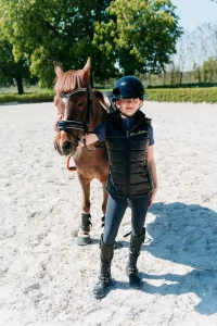 Kamizelka_Shape_Kids_Czarny (11).webp
