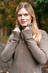 Scuba_Taupe (5).webp