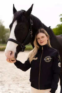 Bomberka_Czarna (2).webp