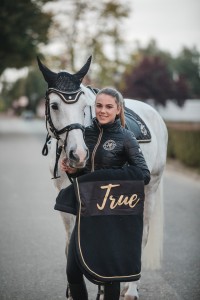 True Rider Derka Sparkle Black & Gold 