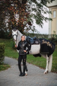 True Rider Derka Sparkle Black & Gold 