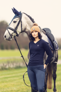 sweterek-granat (1).png